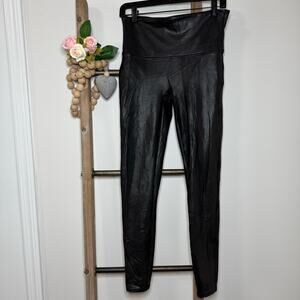 Spanx‎ Black Faux Leather Leggings Size Large